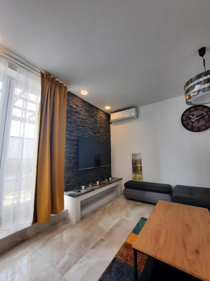 Njivice, Otok Krk, Apartman Dora Экстерьер фото