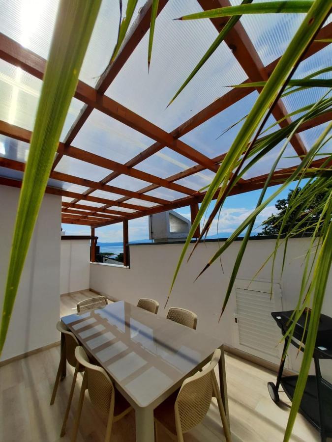 Njivice, Otok Krk, Apartman Dora Экстерьер фото