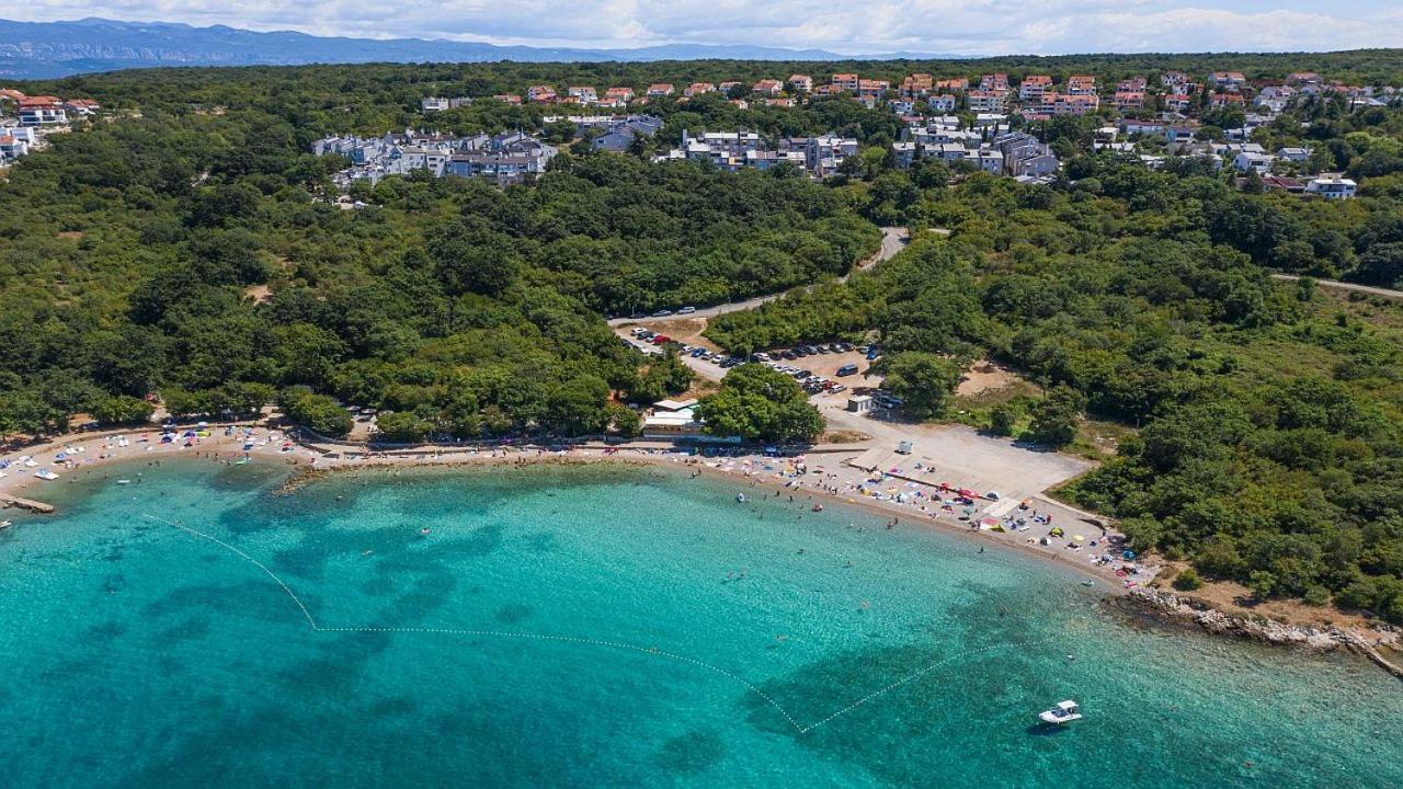 Njivice, Otok Krk, Apartman Dora Экстерьер фото
